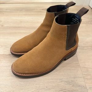 Thursday Boots Duke Chelsea Boots in Honey Suede men’s size 7.5.
